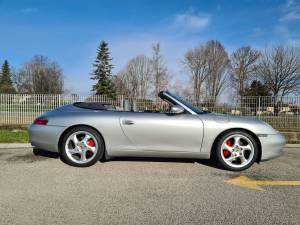 Image 4/16 de Porsche 911 Carrera (2000)