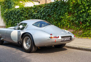 Image 17/27 of Jaguar E-Type &quot;Low Drag Coupé&quot; (1962)