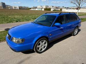 Image 6/29 of Audi S6 Plus Avant (1996)