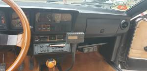 Image 13/30 of Alfa Romeo GTV 6 2.5 (1981)