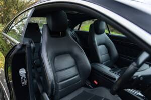 Bild 31/44 von Mercedes-Benz E 500 (2010)