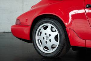 Bild 39/50 von Porsche 911 Carrera 2 (1990)