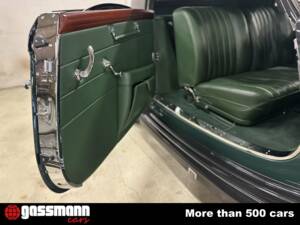 Imagen 14/15 de Mercedes-Benz 320n Spezial Roadster (1938)