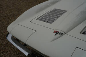 Immagine 42/50 di Chevrolet Corvette Sting Ray (1963)