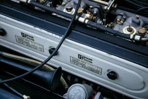 Image 37/42 of Lamborghini Espada 400 GT (1975)