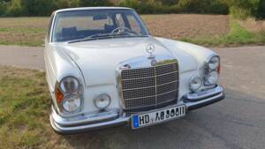 Imagen 2/19 de Mercedes-Benz 280 S (1972)