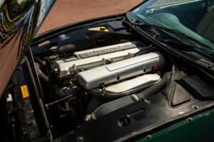 Bild 28/43 von Aston Martin DB 7 (1998)
