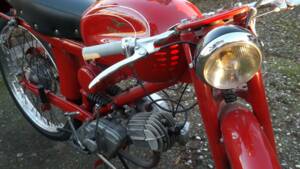 Immagine 7/20 di Moto Guzzi Cardellino 75 (1960)