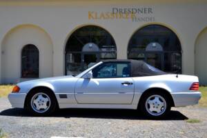 Image 14/50 of Mercedes-Benz 300 SL (1991)