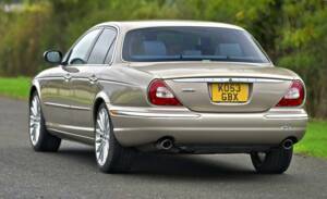 Afbeelding 9/50 van Jaguar XJ 8 4.2 (2003)