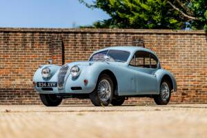 Image 34/50 of Jaguar XK 140 FHC (1955)