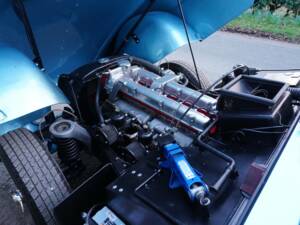 Image 15/29 of Aston Martin DB 2/4 Mk II DHC (1955)