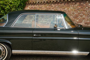 Bild 43/50 von Mercedes-Benz 280 SE 3,5 (1971)