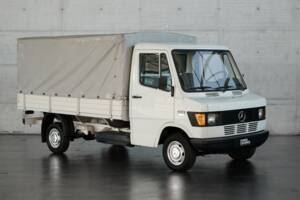 Image 17/43 of Mercedes-Benz T1 208 (1981)