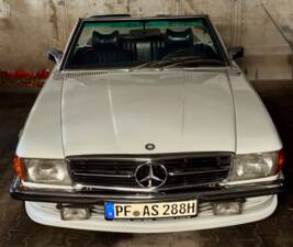 Image 13/18 of Mercedes-Benz 350 SL (1971)