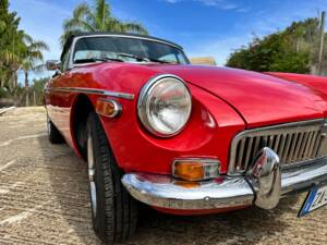 Immagine 33/66 di MG MGB (1977)