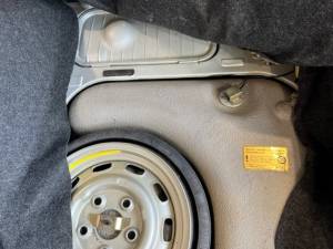 Image 21/22 of Porsche 911 Carrera 3.2 (1987)