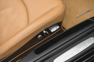 Bild 86/96 von Porsche 911 Carrera 4 (2006)