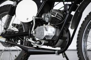 Immagine 22/49 di Aprilia Scarabeo 50 (1972)