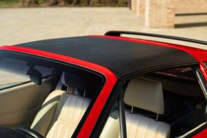 Afbeelding 15/50 van Ferrari 208 GTS Turbo (1986)