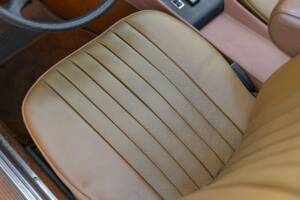 Image 36/50 de Mercedes-Benz 450 SL (1977)