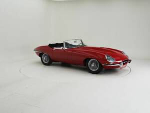 Image 3/15 de Jaguar E-Type "Lightweight" (1963)