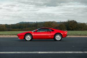 Image 7/30 of Ferrari 288 GTO (1985)