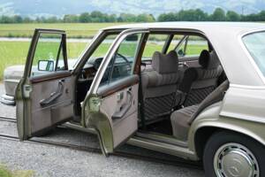 Afbeelding 3/89 van Mercedes-Benz 300 SEL 6.3 (1972)