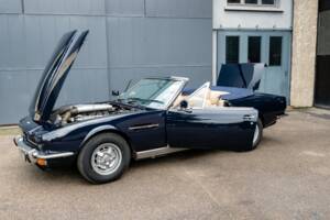 Bild 10/22 von Aston Martin V8 Volante (1979)