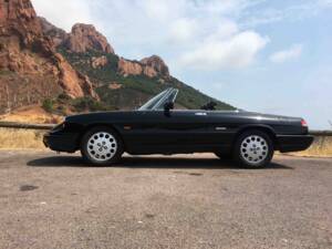 Immagine 44/55 di Alfa Romeo 2.0 Spider (1993)