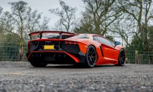 Image 2/47 de Lamborghini Aventador LP 700-4 (2013)