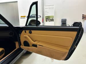 Afbeelding 20/39 van Porsche 911 Carrera (1995)