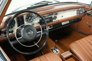 Imagen 36/39 de Mercedes-Benz 280 SL (1970)