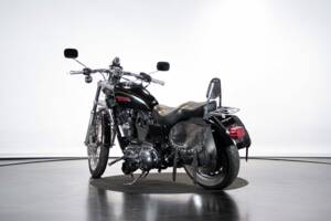 Bild 2/50 von Harley-Davidson XL 1200 C Sportster Custom (1997)