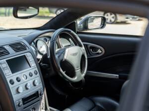 Image 24/75 of Aston Martin V12 Vanquish S (2007)