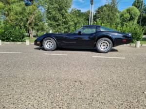 Bild 5/5 von Chevrolet Corvette (1982)