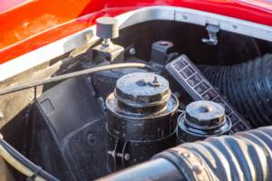 Immagine 70/94 di Alfa Romeo 2600 Spider (1964)