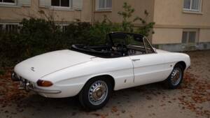 Image 49/50 de Alfa Romeo 1600 Spider Duetto (1967)