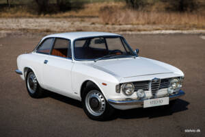 Immagine 9/42 di Alfa Romeo Giulia 1600 Sprint GT Veloce (1967)