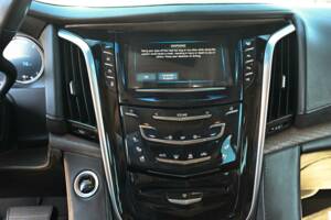 Bild 36/50 von Cadillac Escalade (2019)