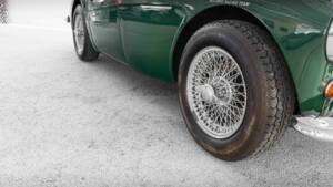 Image 17/27 of Austin-Healey 3000 Mk II (BN7) (1961)