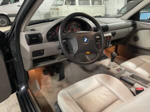 Image 25/25 of BMW 318ti Compact (1997)