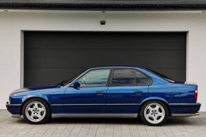 Immagine 13/74 di BMW M5 (1992)