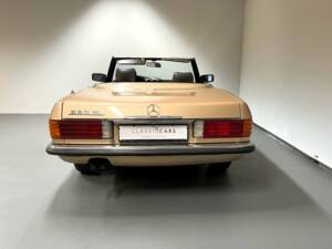 Afbeelding 13/15 van Mercedes-Benz 280 SL (1980)