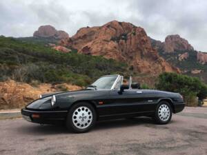 Immagine 47/55 di Alfa Romeo 2.0 Spider (1993)