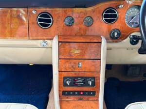 Image 36/46 of Rolls-Royce Silver Spirit III (1996)