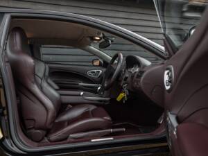 Bild 31/49 von Aston Martin V12 Vanquish S (2007)