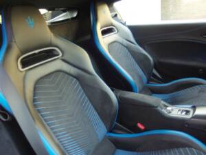 Imagen 50/100 de Maserati MC20 (2022)
