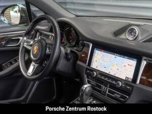 Image 20/36 de Porsche Macan GTS (2020)