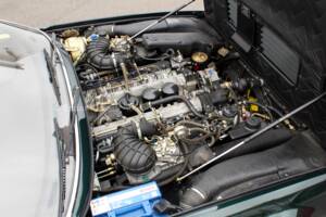 Image 16/42 de Ferrari 412 (1986)